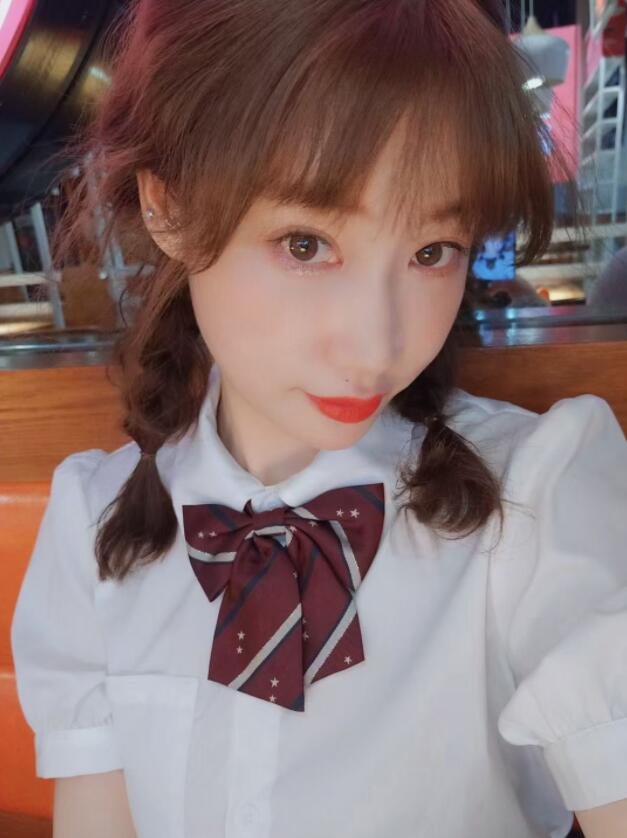 白云梅花园 高质量漂亮嫩妹